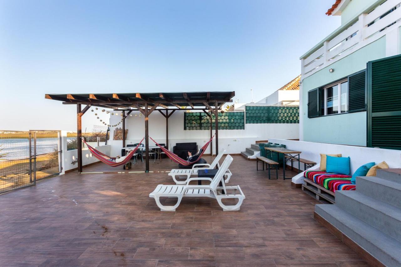 Faro Beach Life Hostel Exterior photo