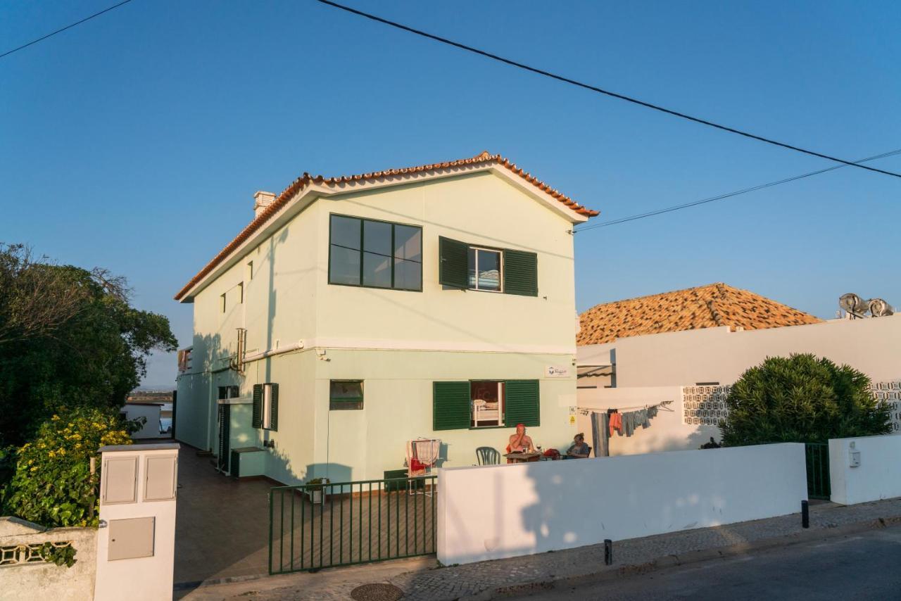 Faro Beach Life Hostel Exterior photo