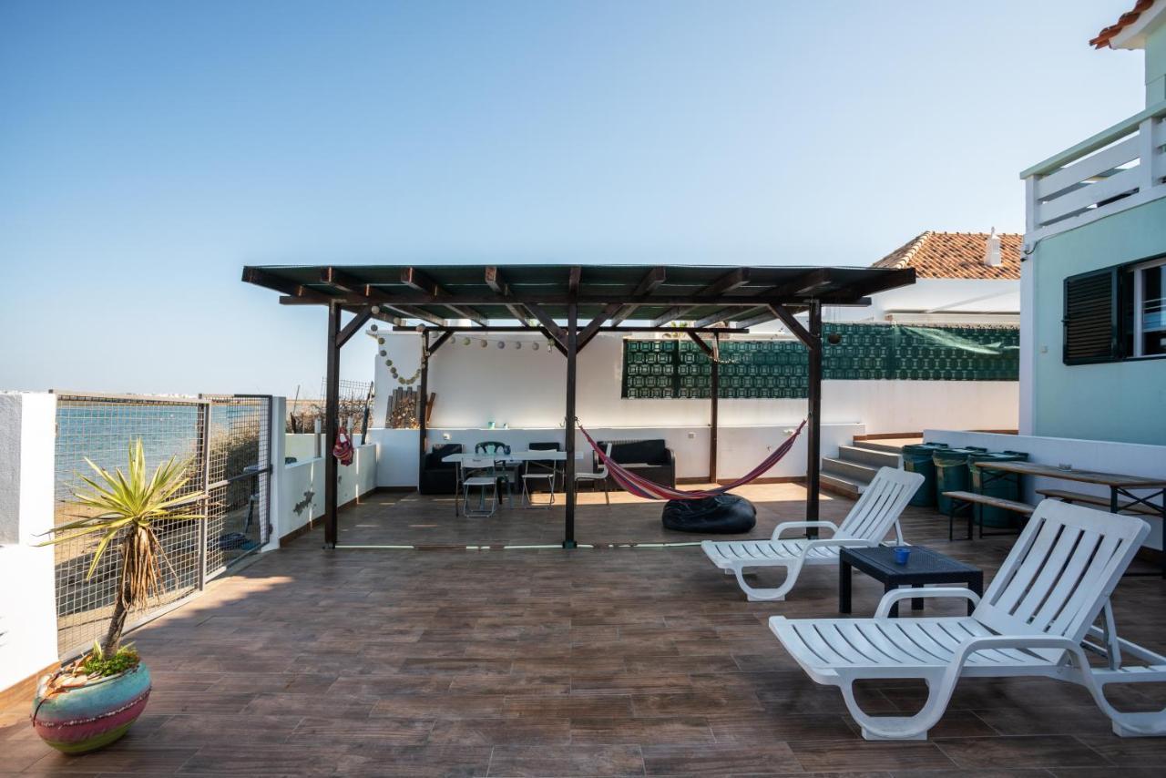 Faro Beach Life Hostel Exterior photo